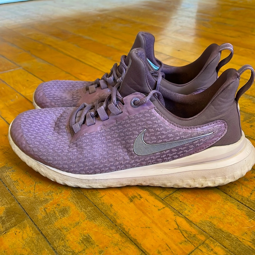 Women’s Nike Renew Rival Running Shoes